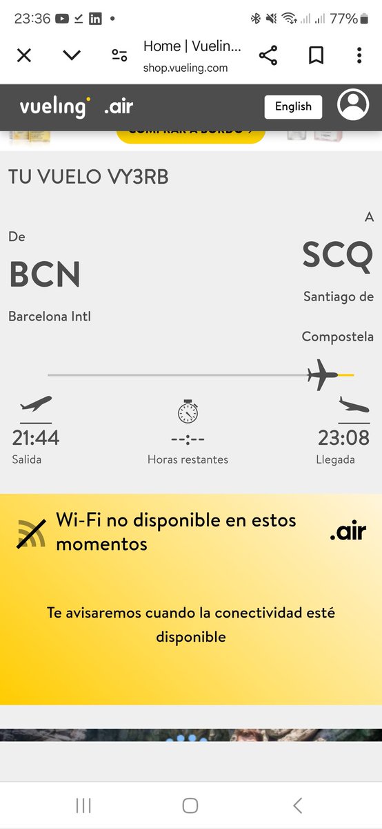 osmallos25's tweet photo. Desviado de Coruña a Santiago e ninguén para explicar. @aena é esta a forma de traballar? @vocescoruna @quincemil15000 @silcerino 180 persoas agardando organización a estas horas da madrugada https://t.co/nJIGKLYXfR