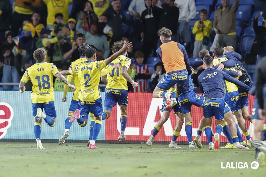 GRADA B pro tweet media