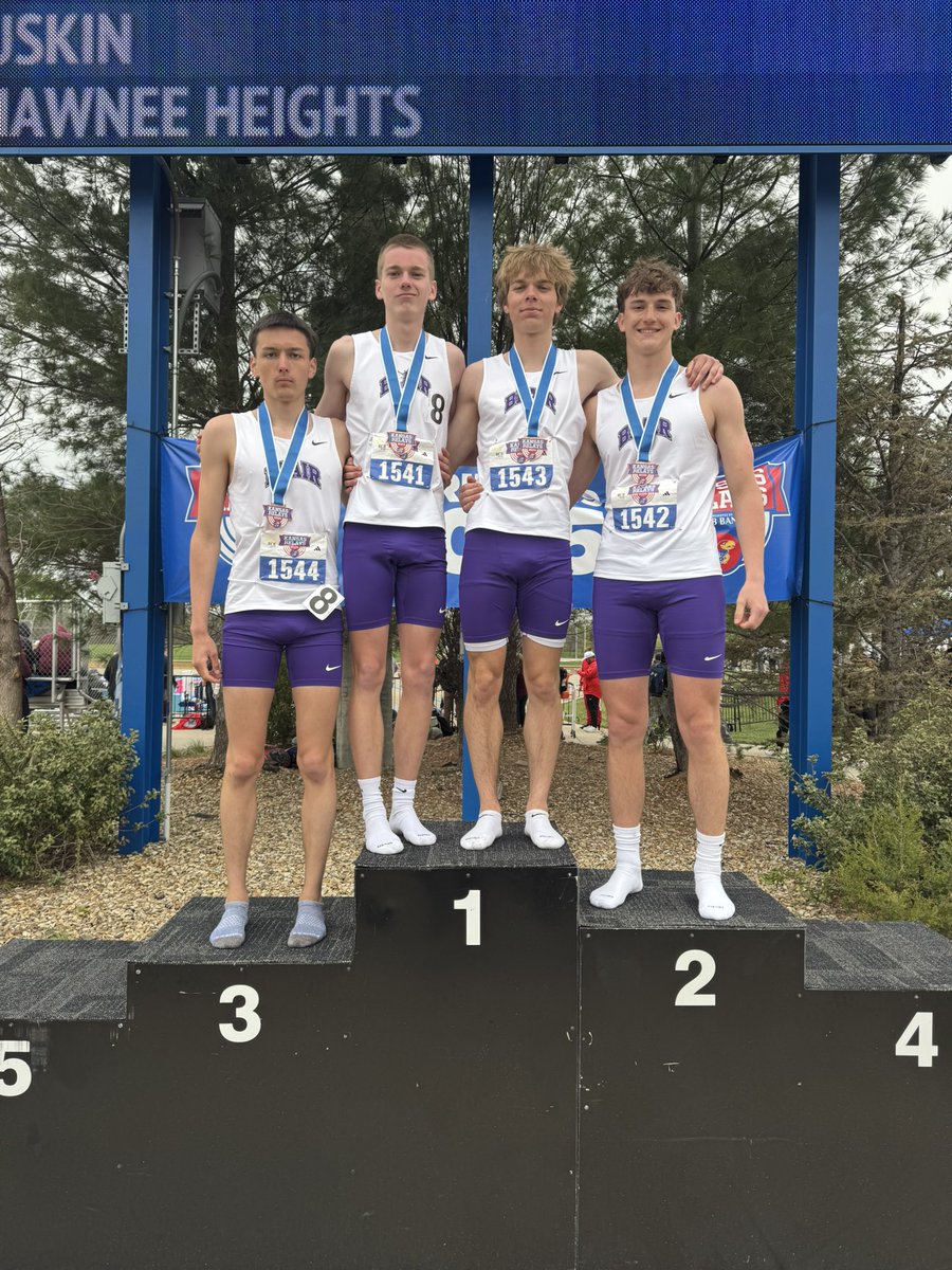BlairTrackTeam's tweet photo. The boys Sprint Medley Relay wins their heat and places 7th!!  Bringing home some Hardware!!

Great job Colin (200), Chase(200), Hayden (400) and Declan (800)!!

#BlairBears #KURelays @KU_Relays 
@BHSBlair @EntPubSports https://t.co/iLqBILQvlT