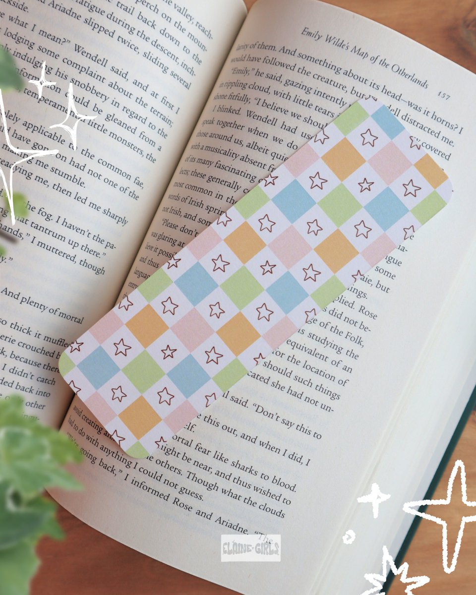 shopelainegirls's tweet photo. bookmark samples got in, so here's a sneak peak! #BookmarkLovers https://t.co/5knh9wwBPb