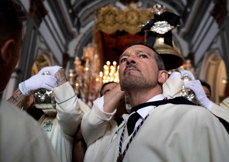 Antonio Banderas: «La Semana Santa es pueblo» lacalmamagazine.es/2025/04/20/ant…