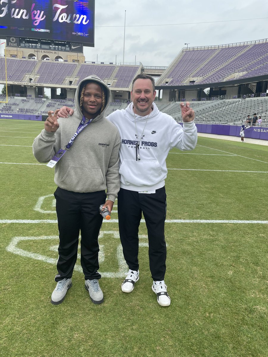 Hotboii__Jordan's tweet photo. Thank You @TCUFootball For The Invite Friday Morning Practice Had Great Vibes &amp; Atmosphere Thank You @CoachKWils For The Great Conversation , I’ll Be Back In The Summer For The DFW Showcase. @Myke_Sixx @_Roderickharris @Duncanville_FB https://t.co/IojBJHWSRY
