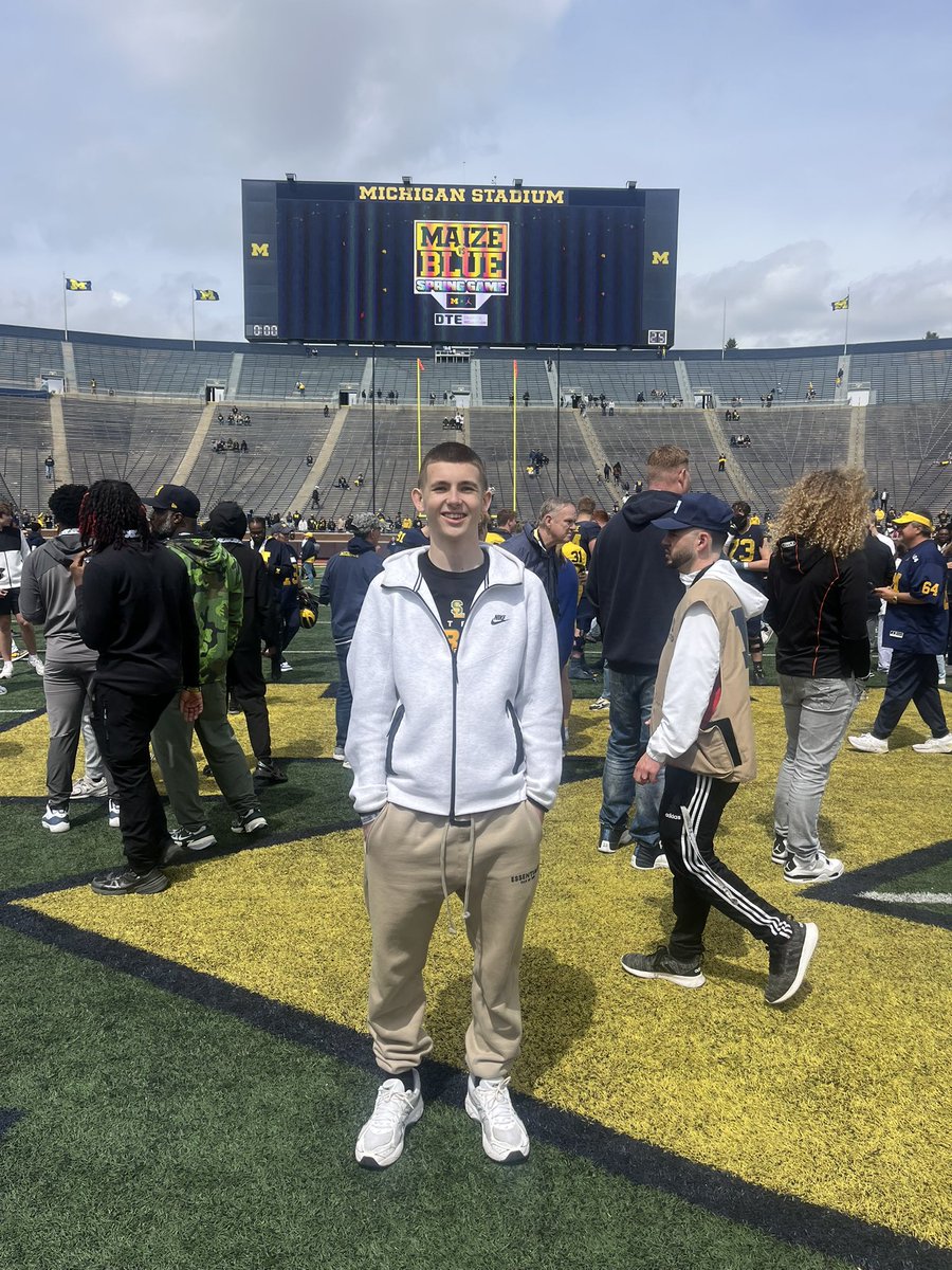 mbrodzinski13's tweet photo. It was a privilege to attend the @UMichFootball spring game. Thank you @Garrett__Alan for the invitation.
@PRZPAvic @PAELITE7v7 @wpialsportsnews @CoachMathis922 @PA_TodaySports @WPIAL_Insider @GordonCohagan @RivalsFriedman @On3Recruits @CoachStorino @SLS_Football https://t.co/e8dpMMHIKB