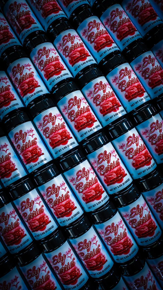 Skyline Delivery tweet media