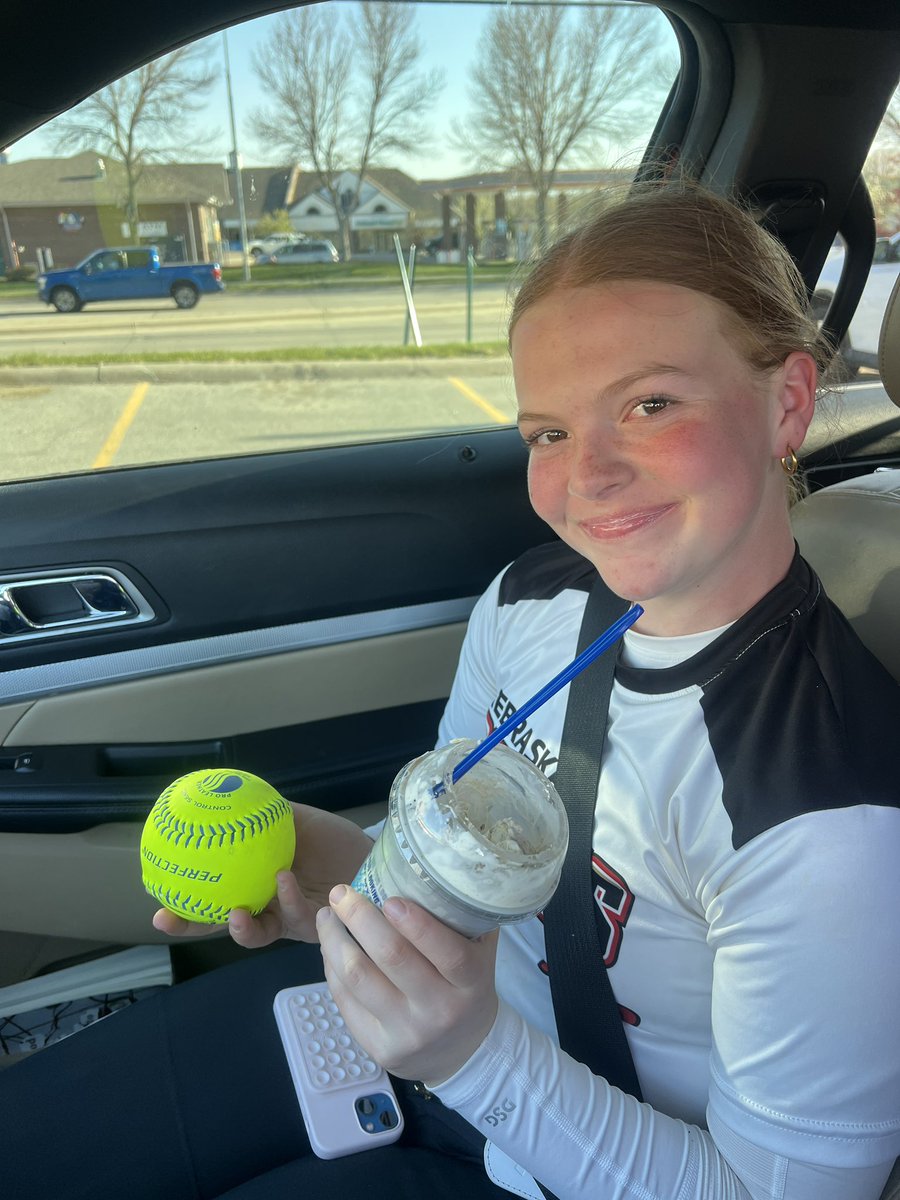 Melissa Stolley tweet media