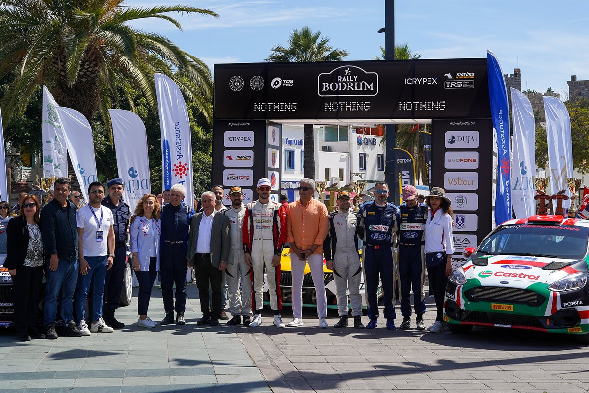 TOSFED's tweet photo. Petrol Ofisi Maxima 2025 Türkiye Ralli Şampiyonası ikinci yarışı olan Rally Bodrum, Toksport WRT’den Buğra Banaz-Onur Ahıskalı ekibinin birinciliği ile sona erdi. GP Garage My Team’in Romanyalı ekibi Andrei Girtofan-Dorun Pulpea‘nın ikinci sırada podyuma çıktığı rallinin, genel klasman üçüncülüğü ve Sınıf 3 birinciliğini ise Castrol Ford Team Türkiye’den Ali Türkkan-Oytun Albayrak elde etti.

https://t.co/4RMKmWrSFT