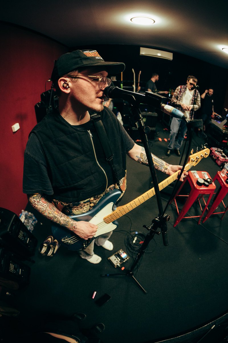 Neck Deep tweet media