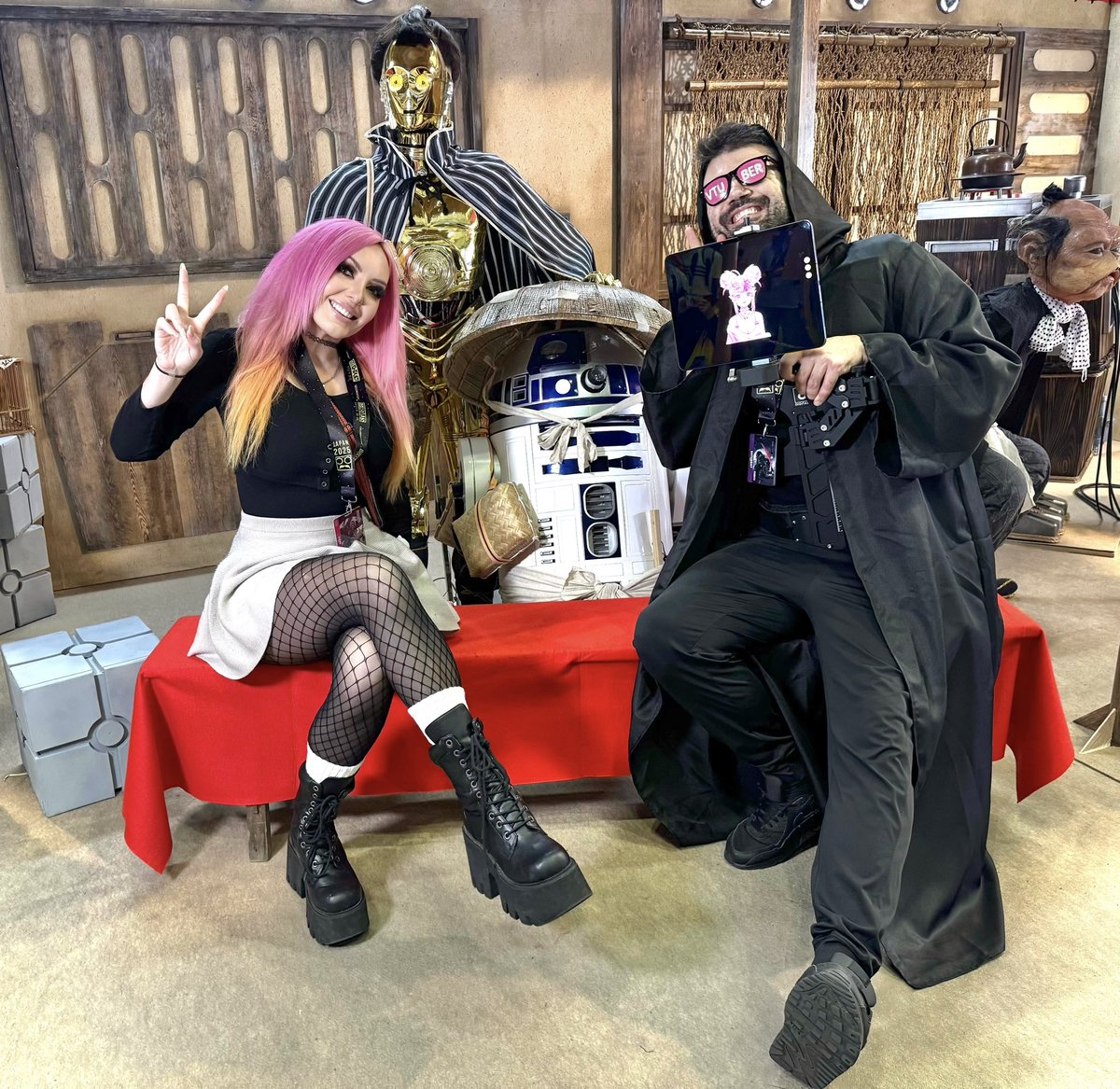 ✨Jessica✨ (@jessicanigri) on Twitter photo Had so much fun with <a href="/ironmouse/">💖ironmouse😈VSHOJO💖CRY FOR ME OUT NOW!</a> at #StarWarsCelebrationJapan !! Had so much fun with <a href="/ironmouse/">💖ironmouse😈VSHOJO💖CRY FOR ME OUT NOW!</a> at #StarWarsCelebrationJapan !!