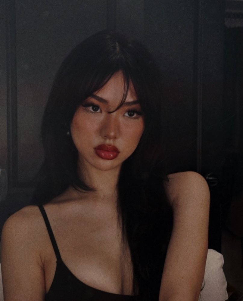 ⠀
⠀ ⠀ ⁣ ⁣ ⁣ ⁣⿻ ⠀⁣⠀⁣𝓢𝑨𝑲𝑼𝑹𝑨⁣ ⁣ ⁣ ⁣𝓑𝑹𝑶𝑶𝑲𝑺 ⠀⁣⁣⁣⦂
⠀⠀ ⁣ ⁣ ⁣ ⠀⠀ ⠀⁣⁣ ⁣ 𝗇𝖾𝗉𝗈 𝖻𝖺𝖻𝗒⠀   ⠀   ⠀𝗺𝗼𝗱𝗲𝗹
⠀⠀ ⁣ ⁣ ⁣ ⠀⁣⠀⠀ ⁣ ⁣ 𝗂𝗍 𝗀𝗂𝗋𝗅⠀      𝗱𝗶𝗼𝗿’𝗌 𝗉𝗋𝗈𝗍𝖾𝗀𝖾𝖾
⠀⠀ ⁣