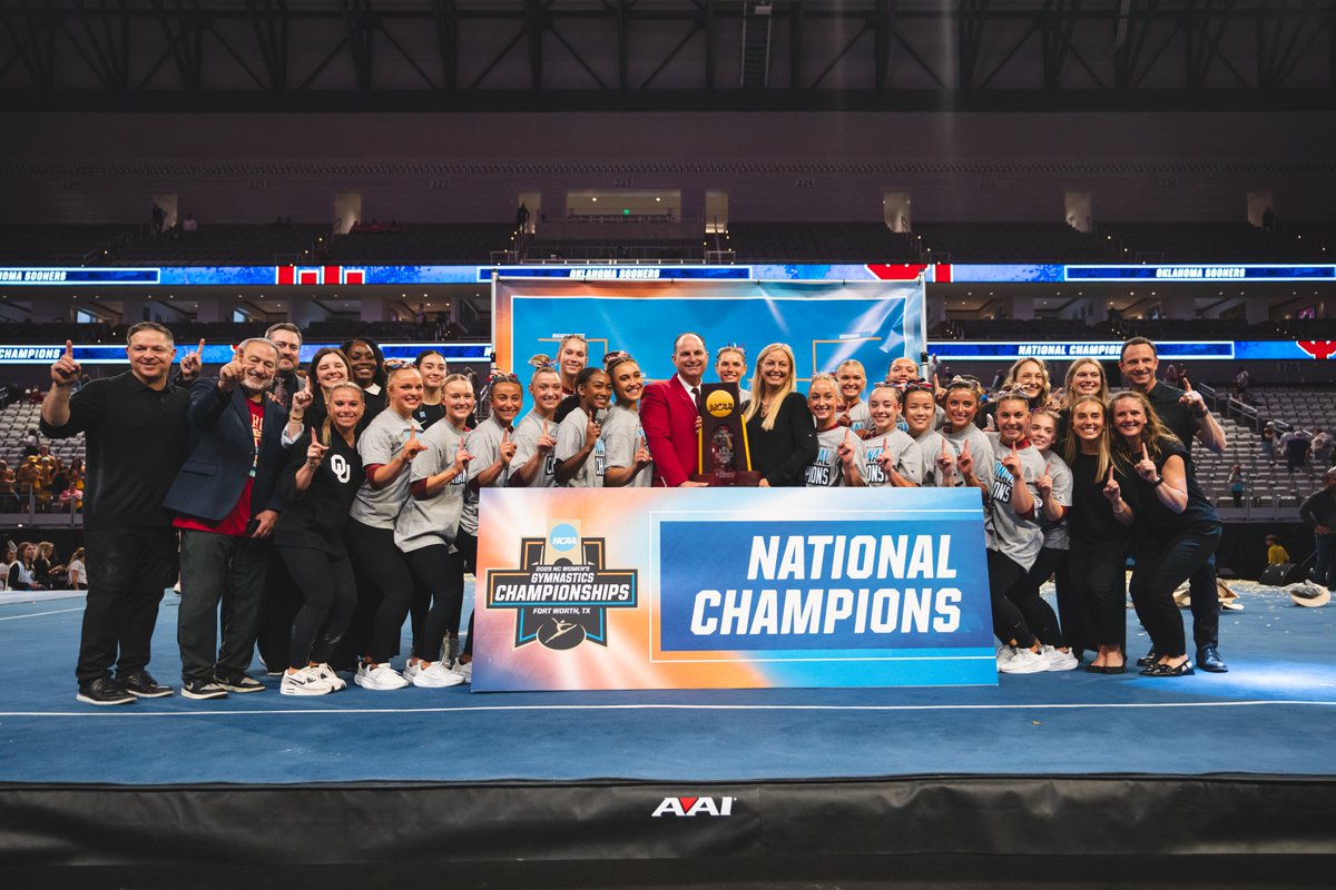 🏆 YOUR 2025 WOMEN'S GYMNASTICS NATIONAL CHAMPIONS‼️

BOOMER 🗣️
