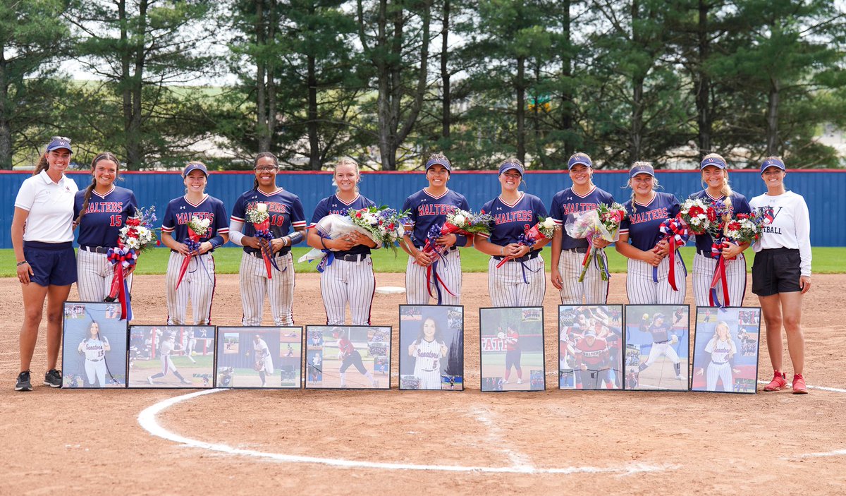 WSCCsoftball's tweet image. Dear Sophomore,
We are so incredibly proud of you. You have outdone yourselves for Senator Nation. Thank you for being a part of this crazy journey and allowing us to be a part of it with you. We love you all. Lets go big before we go home‼️
#RollSens