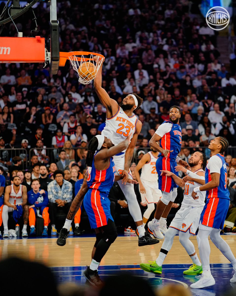 nyknicks's tweet photo. THAT’S BIG MITCH, YOU HEARD⁉️ https://t.co/IHSbmyKXHx