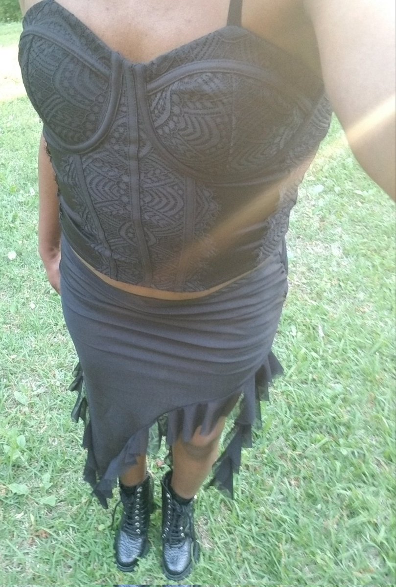 vampir3fairy's tweet photo. when you see me know I'm in my bag 😘 #AAAATL #AAATOUR #AAAAtlanta https://t.co/7uaLGcaTSj