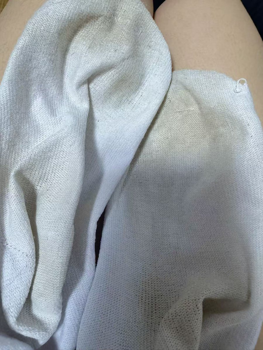超级酸臭的白棉袜 感谢哥哥的信任来找我定制
#原味售卖 #酸臭白棉袜