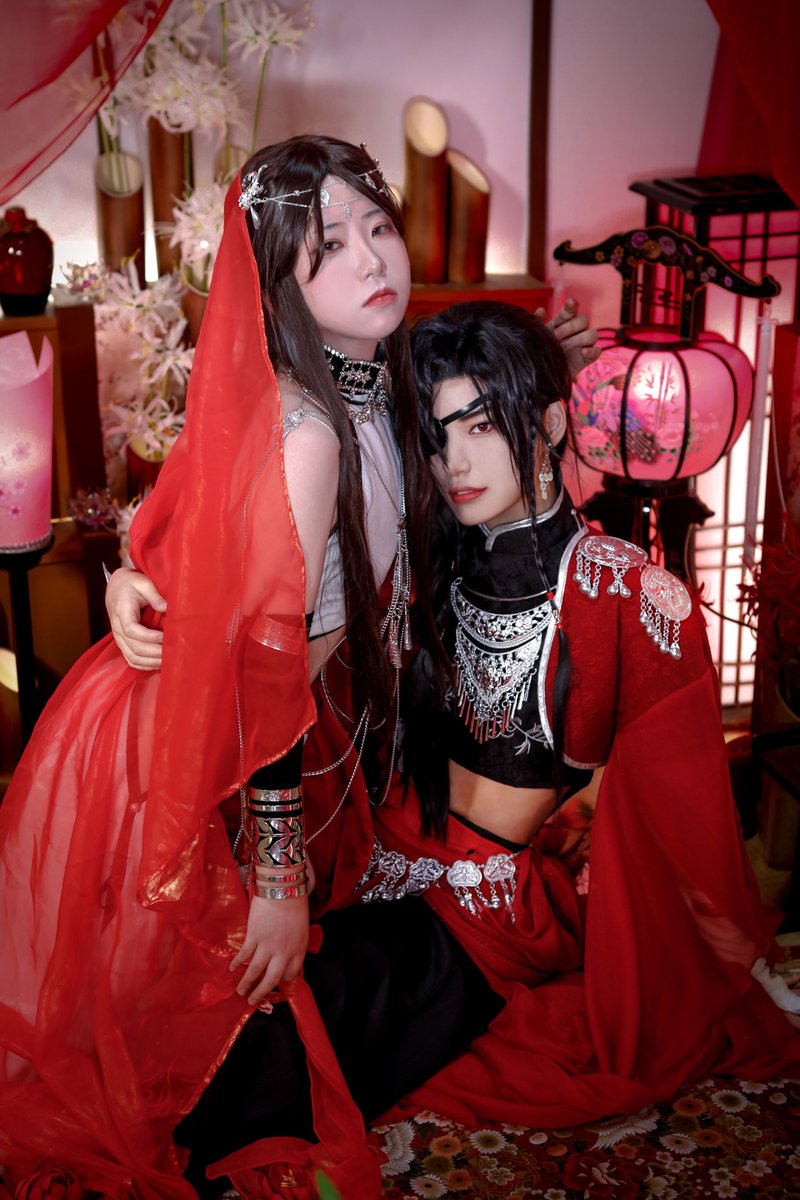 kim_stone_52's tweet photo. 천관사복 天官赐福

화성(花城), 사련(谢怜)

cosplayer @eggmayo_cos @myomyo_3_
Photo @kim_stone_52 https://t.co/Jl74bf6JdO