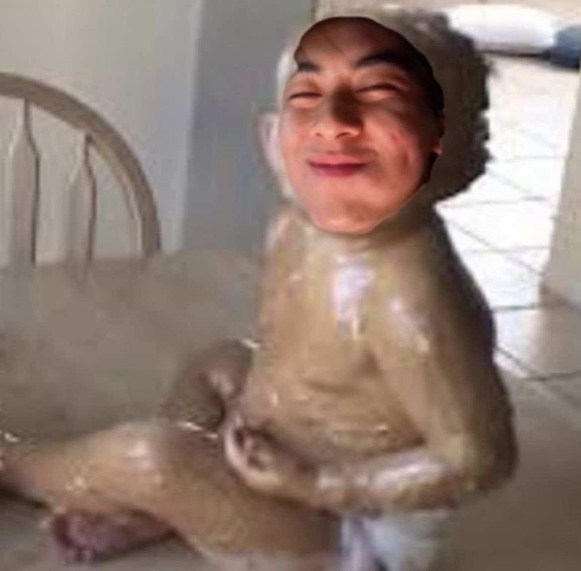 กึ้ดดื้ tweet media