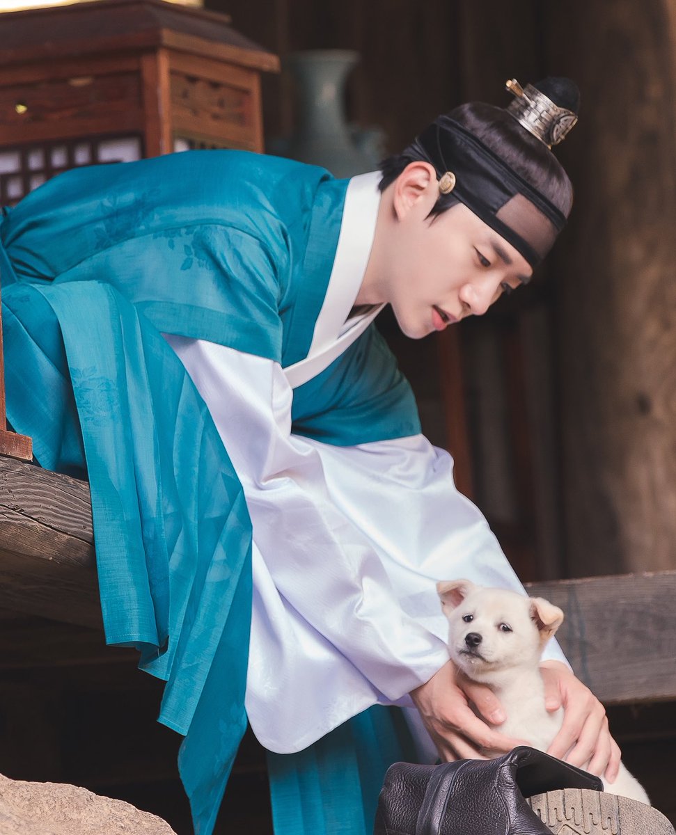 똥가나디가 둘…