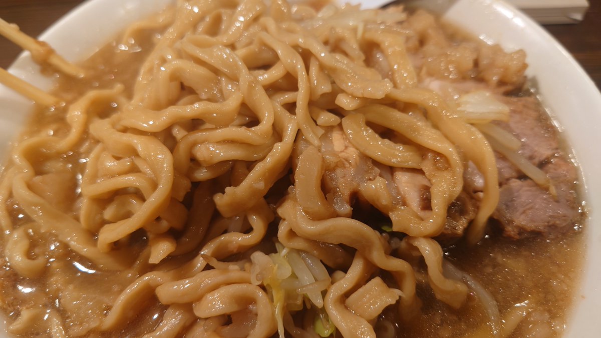 hiroyukaeitomo's tweet photo. 念願の初訪問
#DreamWorkShop
#ひとつになろう
ラーメン(麺300g・豚1枚)¥1200 https://t.co/rklZKqnnGI