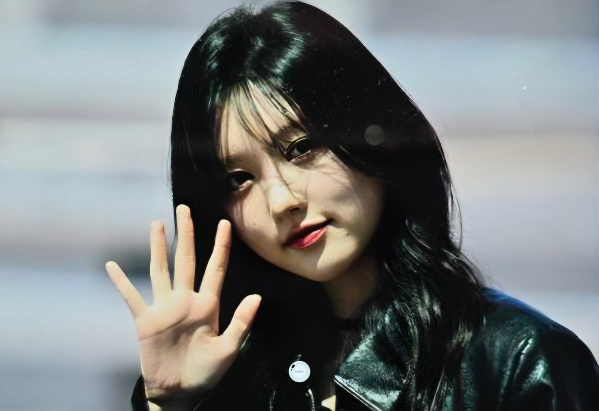 250420 ICN pre

#가을 #GAEUL
#아이브 #IVE