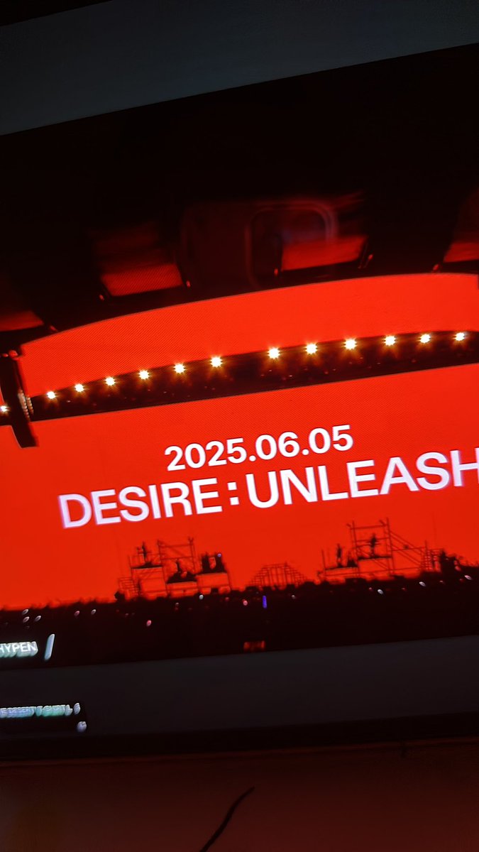 woncattos's tweet photo. YOU JUST HAD TO BE THEREEEE #ENHYPEN- ENGENE MOMENT CB ANNOUNCEMENT 😭😭😭 #ENCHELLA #Coachella2025 https://t.co/wI3fxbaSIC