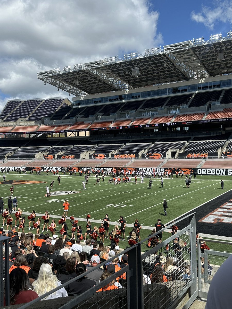 Jayden Pauling (@jaydenpauling_) on Twitter photo Great visit to <a href="/BeaverFootball/">Oregon State Football</a> today! 🟠🏈⚫️ Appreciste the hospitality and look forward to being back soon. Go Beavs! <a href="/Coach_Bray/">Trent Bray</a> <a href="/PatMcCann7/">Pat McCann</a>
<a href="/RadoFootball/">Silverado Football</a> <a href="/keronjones9/">Keron Jones</a> <a href="/premiumsportsla/">Premium Sports</a> <a href="/TheUCReport/">Billy Tucker</a> <a href="/247Sports/">247Sports</a> <a href="/Rivals/">Rivals</a> <a href="/BlairAngulo/">Blair Angulo</a> <a href="/BrandonHuffman/">Brandon Huffman</a> <a href="/GregBiggins/">Greg Biggins</a> <a href="/adamgorney/">Adam Gorney</a> Great visit to <a href="/BeaverFootball/">Oregon State Football</a> today! 🟠🏈⚫️ Appreciste the hospitality and look forward to being back soon. Go Beavs! <a href="/Coach_Bray/">Trent Bray</a> <a href="/PatMcCann7/">Pat McCann</a>
<a href="/RadoFootball/">Silverado Football</a> <a href="/keronjones9/">Keron Jones</a> <a href="/premiumsportsla/">Premium Sports</a> <a href="/TheUCReport/">Billy Tucker</a> <a href="/247Sports/">247Sports</a> <a href="/Rivals/">Rivals</a> <a href="/BlairAngulo/">Blair Angulo</a> <a href="/BrandonHuffman/">Brandon Huffman</a> <a href="/GregBiggins/">Greg Biggins</a> <a href="/adamgorney/">Adam Gorney</a>