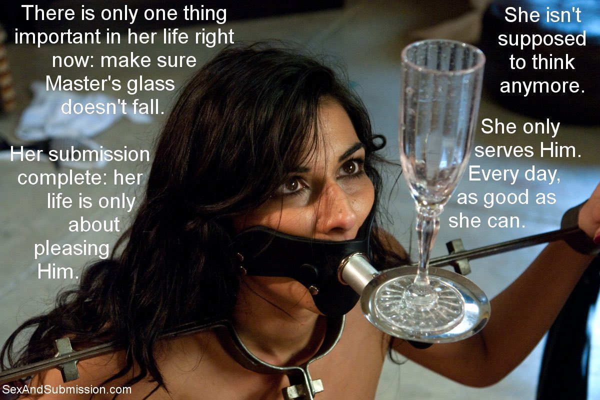 savage_dominant's tweet photo. Dont drop the glass https://t.co/GICXHC3NbX