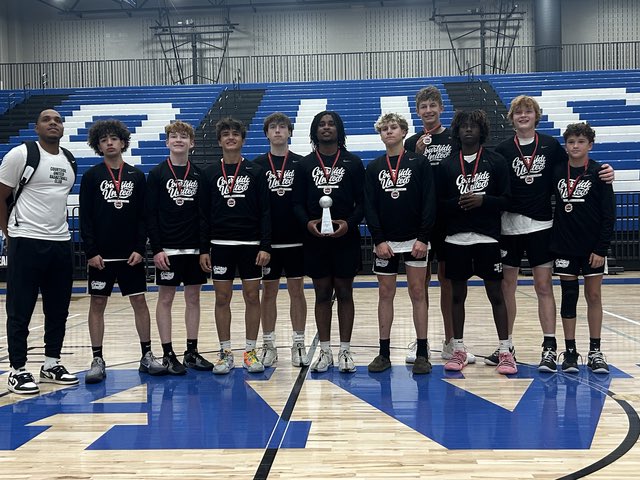 Courtside 360 (@courtside_360) on Twitter photo Courtside United 10th Grade - Rise Up & Hoop Tournament Runner Up! #joinuscourtside <a href="/marshallxcalvin/">Marshall Calvin</a> Courtside United 10th Grade - Rise Up & Hoop Tournament Runner Up! #joinuscourtside <a href="/marshallxcalvin/">Marshall Calvin</a>