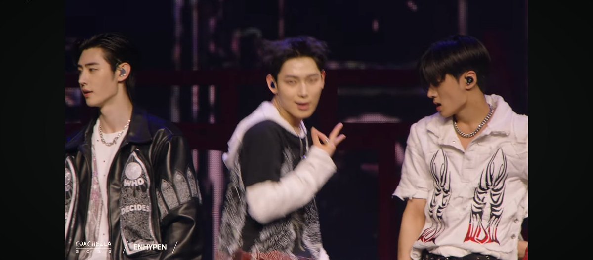 nauuurrrrrrr's tweet photo. PLEASE KAMUKHA NI MINGYU SI SUNOO 😭😭😭 Never beating the minwon child allegations 😭 SUNOO LOOKS ESPECIALLY HANDSOME TODAY!!!!

ENHYPEN VAMPS UP COACHELLA
#ENHYPENinCoachella #ENCHELLA2025 #COACHELLA https://t.co/yZRxfUY15V