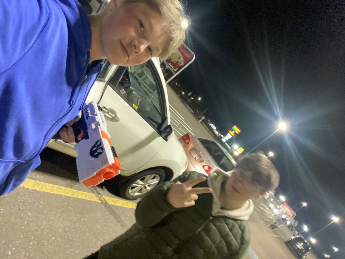 glockblockerss's tweet photo. Easton Halverson absolutely destroys Bret Nelson from @walkemdownmikeR @CecNerf https://t.co/Qrehbv6YdL