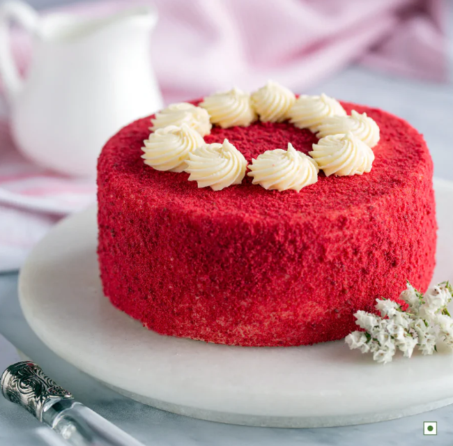 mumbaicake's tweet photo. Fall in love with every bite of our luscious Red Velvet Cake — baked fresh for every Mumbaikar!
Order now from Mumbaicake and celebrate with sweetness.

#mumbaicake #redvelvetcake #cakeinmumbai #mumbaibakers #ordercakeonline #celebratewithcake #mumbaifoodies #freshcake https://t.co/LkTvCeaXGg