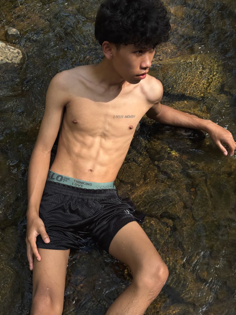 เล่นน้ำมั้ยครับ🥵💦#เงี่ยน #จันทบุรีfwb