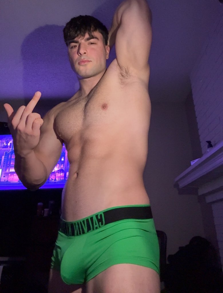 alphagodspencer's tweet photo. Keep making me rich you FGGT https://t.co/T0Iofy8h5J