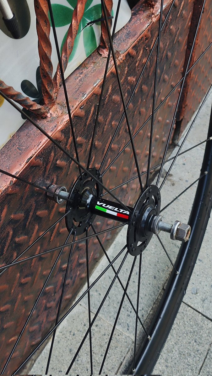 Eclair Waffle tweet media