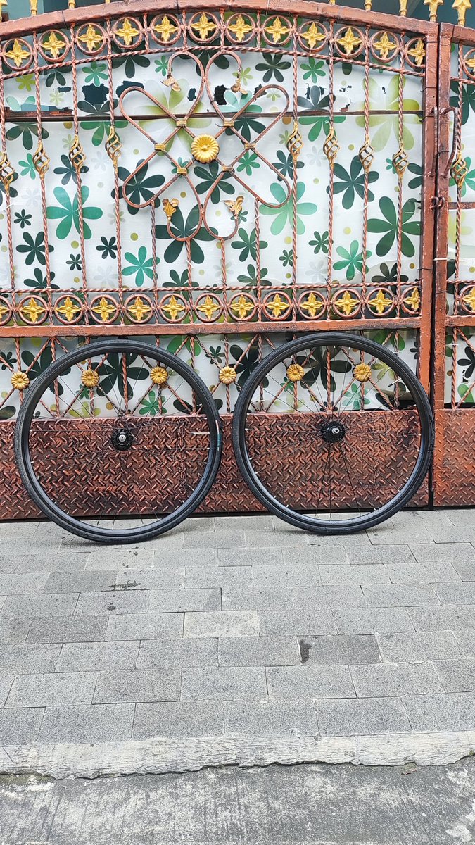 Eclair Waffle tweet media