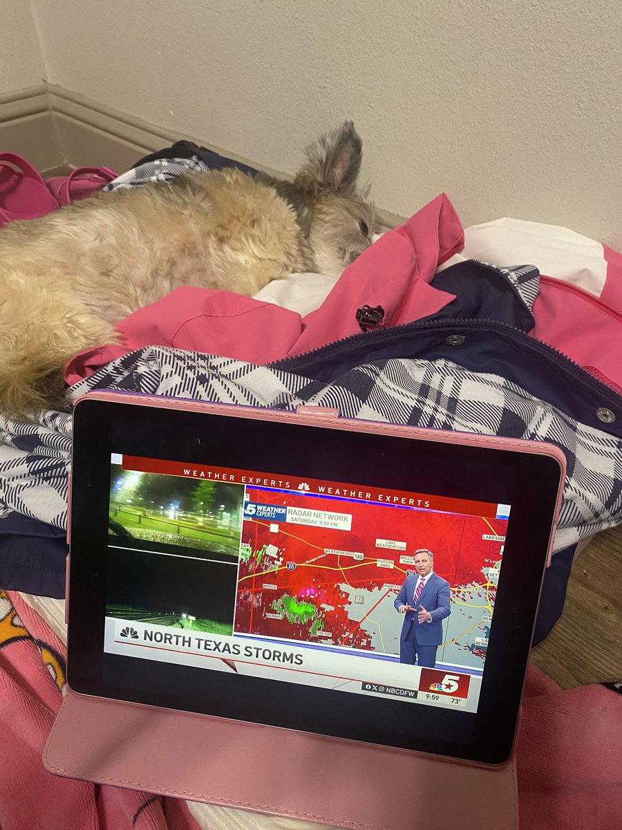 JenniferMarie20's tweet photo. @RickMitchellWX thank you for helping us stay safe tonight in Weatherford!! My dog was obviously not phased by having to take shelter tonight in the bathroom lol. The rain jackets must have been comfy 😆 https://t.co/8EVT8S5IZ9