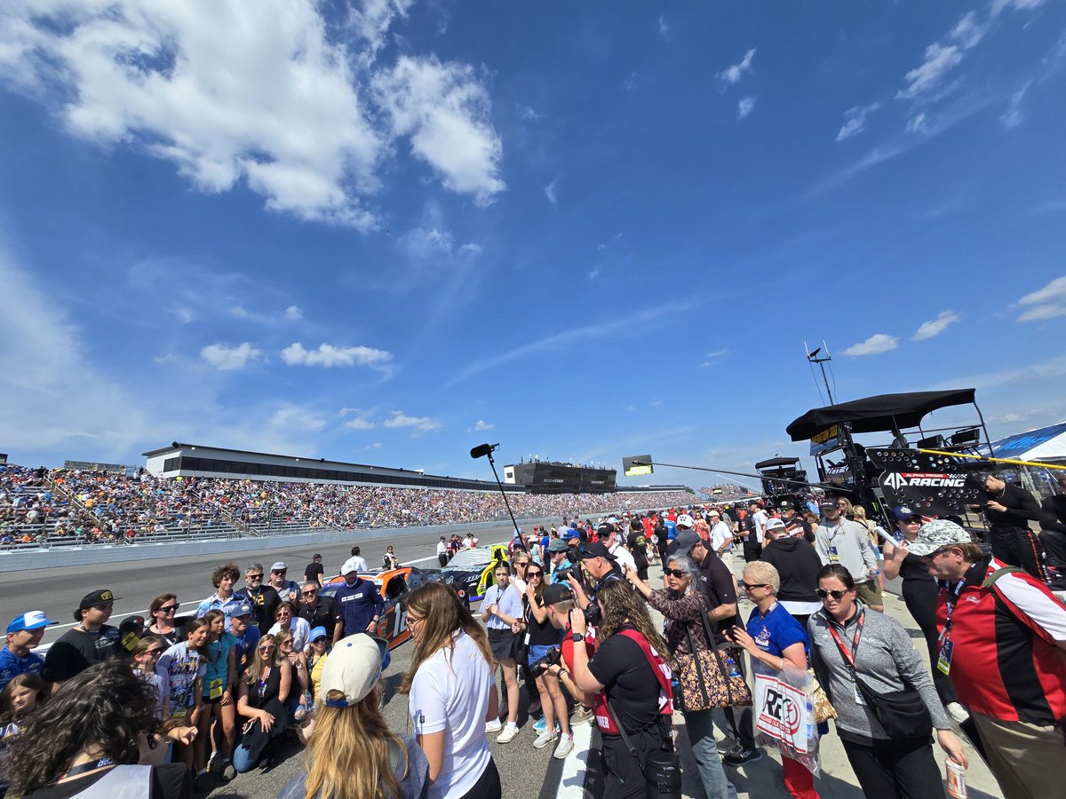 A_S12's tweet photo. .@Rockingham1965 had a sellout crowd both in the grandstands and 45 corporate hospitality suites for today's NASCAR Xfinity Series race, per promoter Track Enterprises, the first event at the venue for that circuit in 21 years.
➡️ Total attendance safely topped 20,000 people. https://t.co/USkOPY1L5s