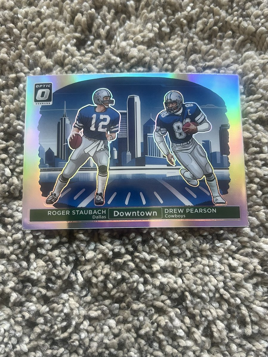 CasualCardRips's tweet photo. First Downtown!! Dual!! @dallascowboys @CardPurchaser #SportsCards #Cowboys https://t.co/O201NUqXRv