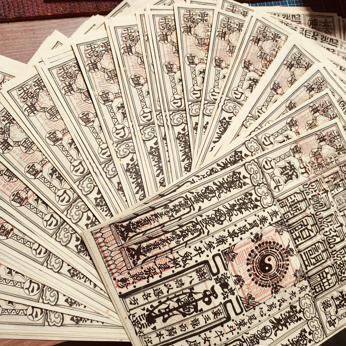 何人勳企劃幫助我走出低谷.dax