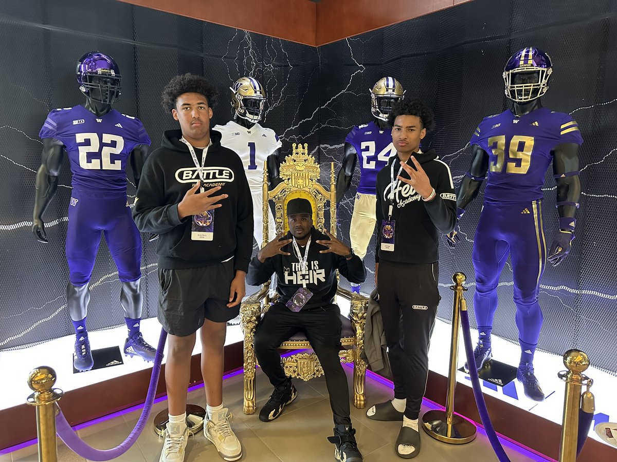 Reggie Jones (@regjones20) on Twitter photo University of #Washington offers top class of 2029 WR <a href="/JustinSuega/">Justin Suega</a>
•Measured in at 6’4, 176
#ThisIsHEIR 👑 // #BowDown 👑 // #HeirBoyz 🗣👑 University of #Washington offers top class of 2029 WR <a href="/JustinSuega/">Justin Suega</a>
•Measured in at 6’4, 176
#ThisIsHEIR 👑 // #BowDown 👑 // #HeirBoyz 🗣👑