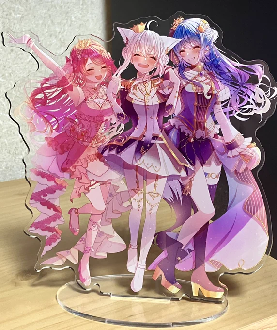 ホロクル9thのグッズ試作品が届いた!^⸝⸝>  ̫ <⸝⸝^全部ほぼハガキサイズです! 