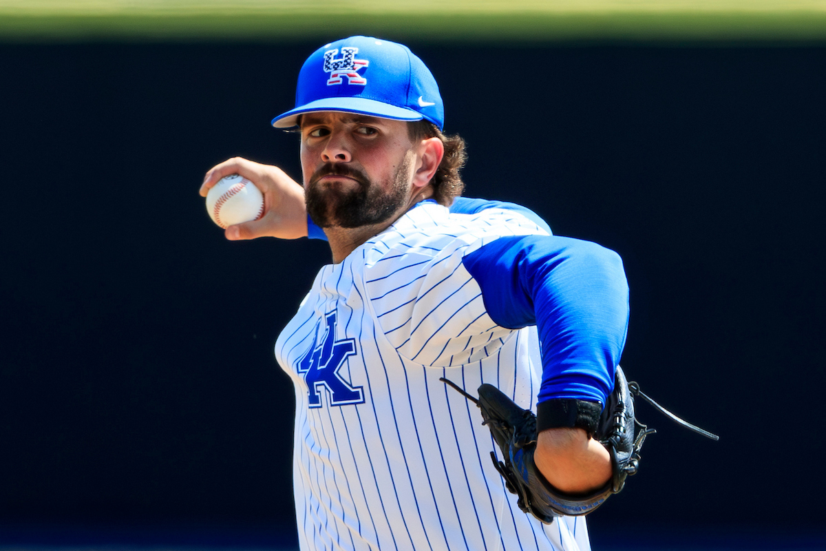 E8 | UK 4, TENN 1  

The Cats allow one unearned.

<a href="/mccay_nicholas/">Nic McCay</a> was sensational: 7.2 IP, 2 H, 1 unearned run, 3 BB, 12 K