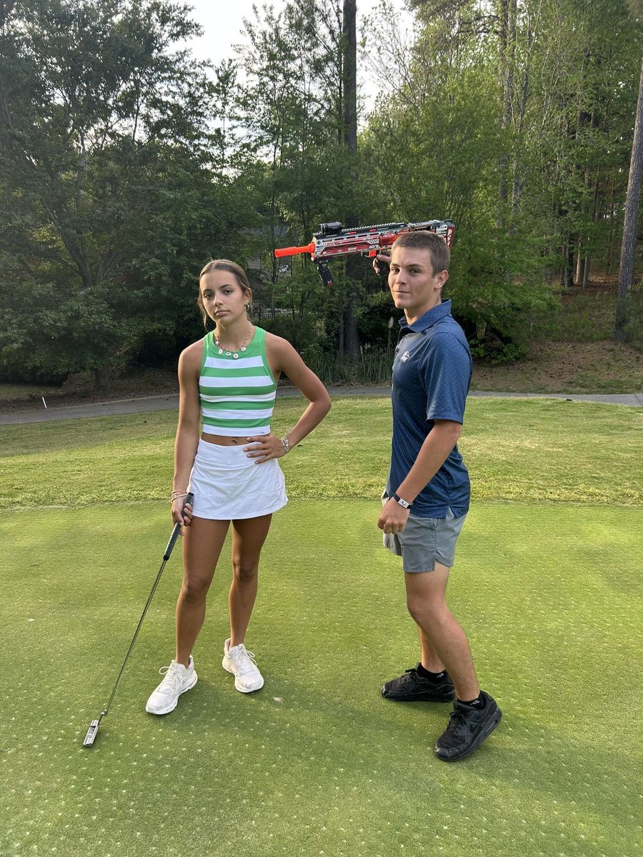 LA_killas's tweet photo. To busy worrying about Noah u forgot about muff can’t lie about being shot this time Camryn 3-1 #MuffKeepsItRough @NerfClusters @CHSwarriorsNerf https://t.co/ztEqnCnAq7