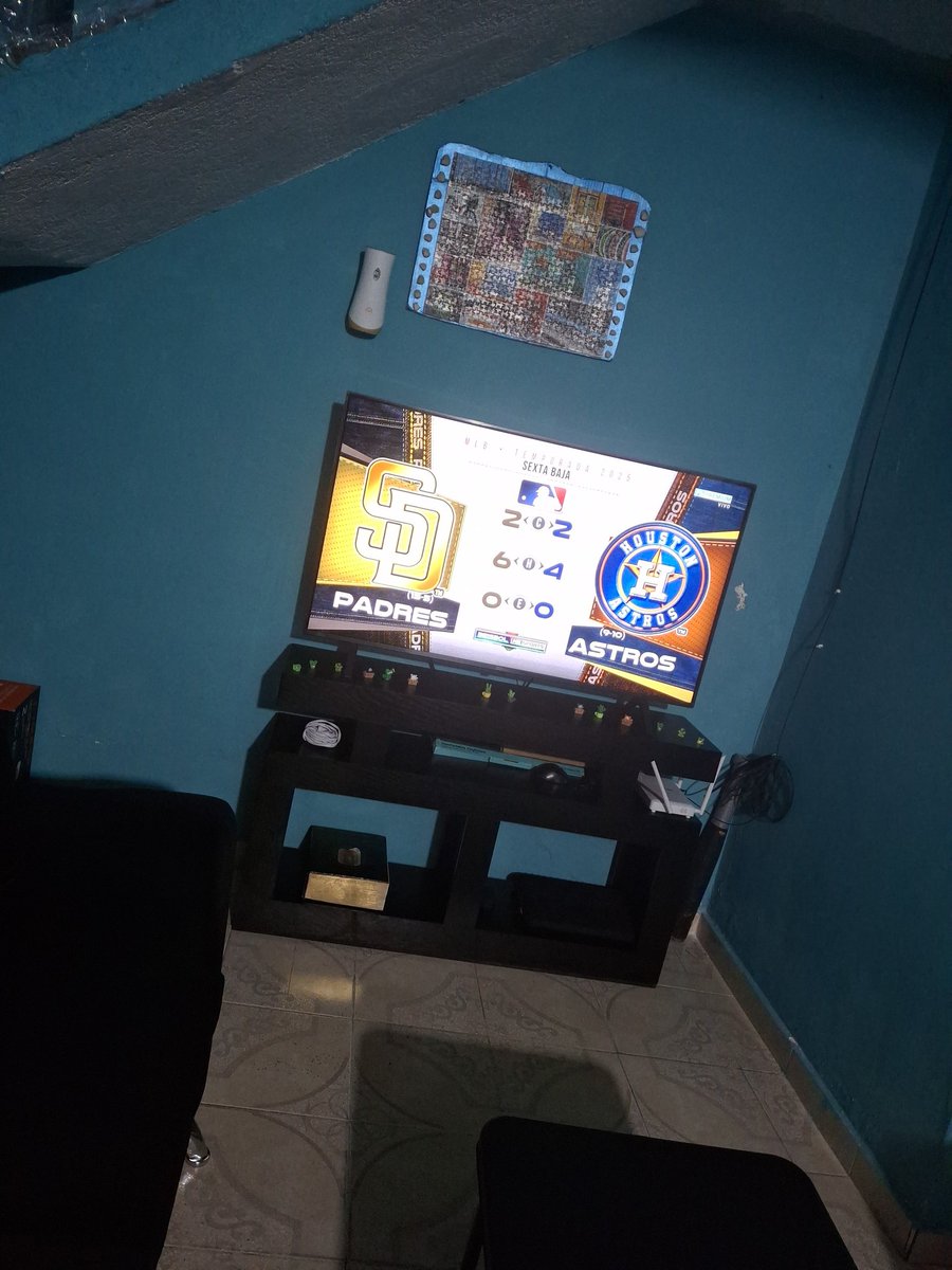 DI VALENCIA tweet media