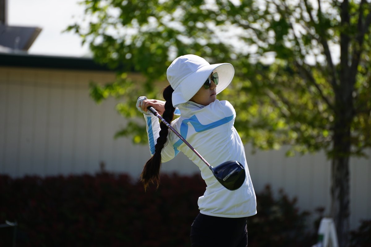AJGAGolf's tweet photo. One step ahead 👣

Victoria Cui (-7) leads going into the final round of the #SacramentoJr! https://t.co/aHapQACQal