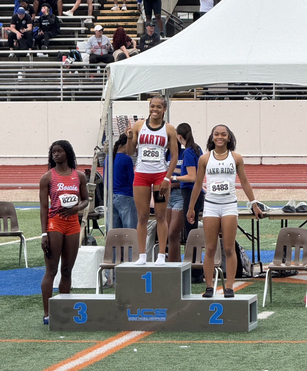 Lake Ridge Girls Track & Field (@lake_ridgetrack) on Twitter photo <a href="/EllebyEvah/">Evah Elleby</a> is the UIL Region 1-6A silver medalist! #TwoMoreWeeks #Freshman <a href="/MISDathletics/">MISD Athletics Dept.</a> <a href="/alltheway30/">Ashley Alloway</a> <a href="/EllebyEvah/">Evah Elleby</a> is the UIL Region 1-6A silver medalist! #TwoMoreWeeks #Freshman <a href="/MISDathletics/">MISD Athletics Dept.</a> <a href="/alltheway30/">Ashley Alloway</a>