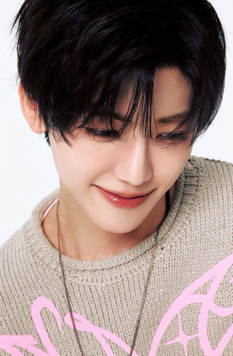 รูปมีเยอะแยะ แต่เลือกที่จะไม่ใส่รูปไหนเลย เออ เอาเหอะ 🤬

where is JAEMIN’s photo? 🤯
<a href="/SMTOWNGLOBAL/">SMTOWN</a>
<a href="/hello82LA/">hello82 LA</a>
<a href="/NCTsmtown/">NCT</a> 
<a href="/NCTsmtown_DREAM/">NCT DREAM</a>