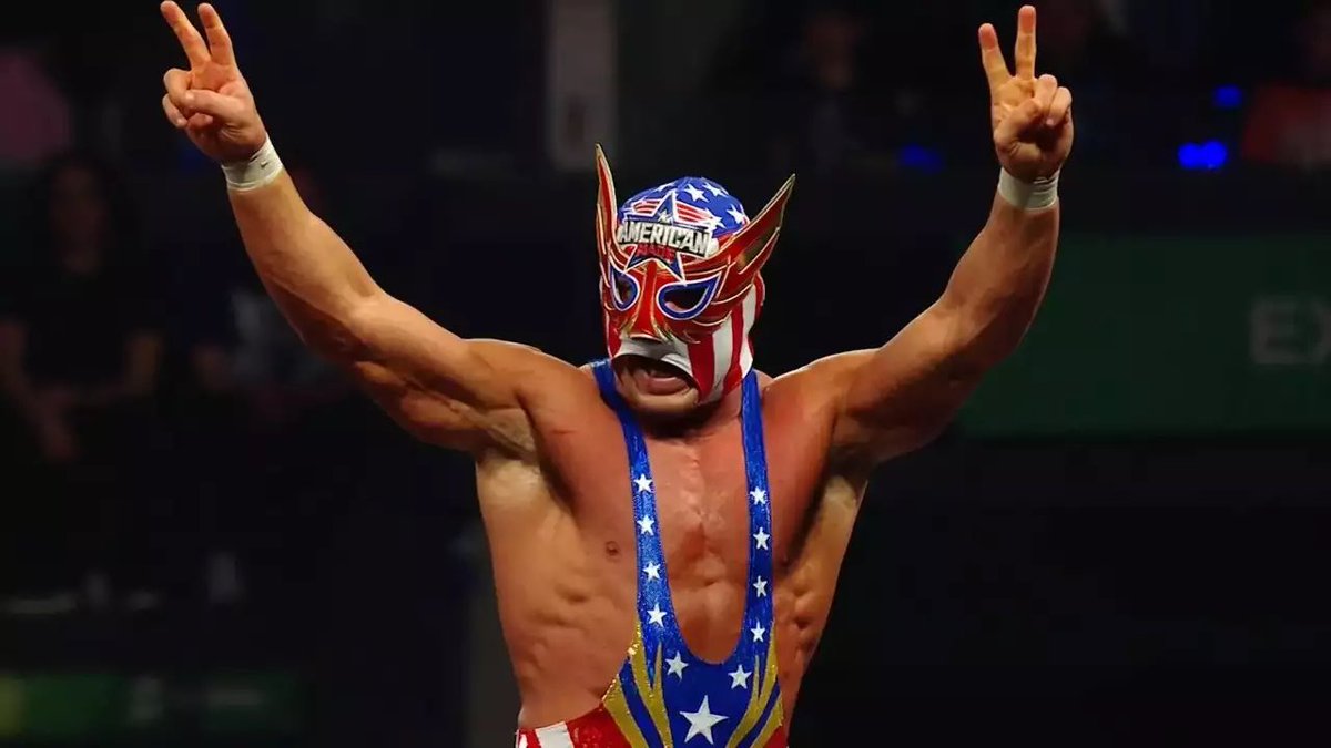 RtwChris's tweet photo. El Grande Americano is UNDEFEATED at #WrestleMania https://t.co/tt1xUbdrUr