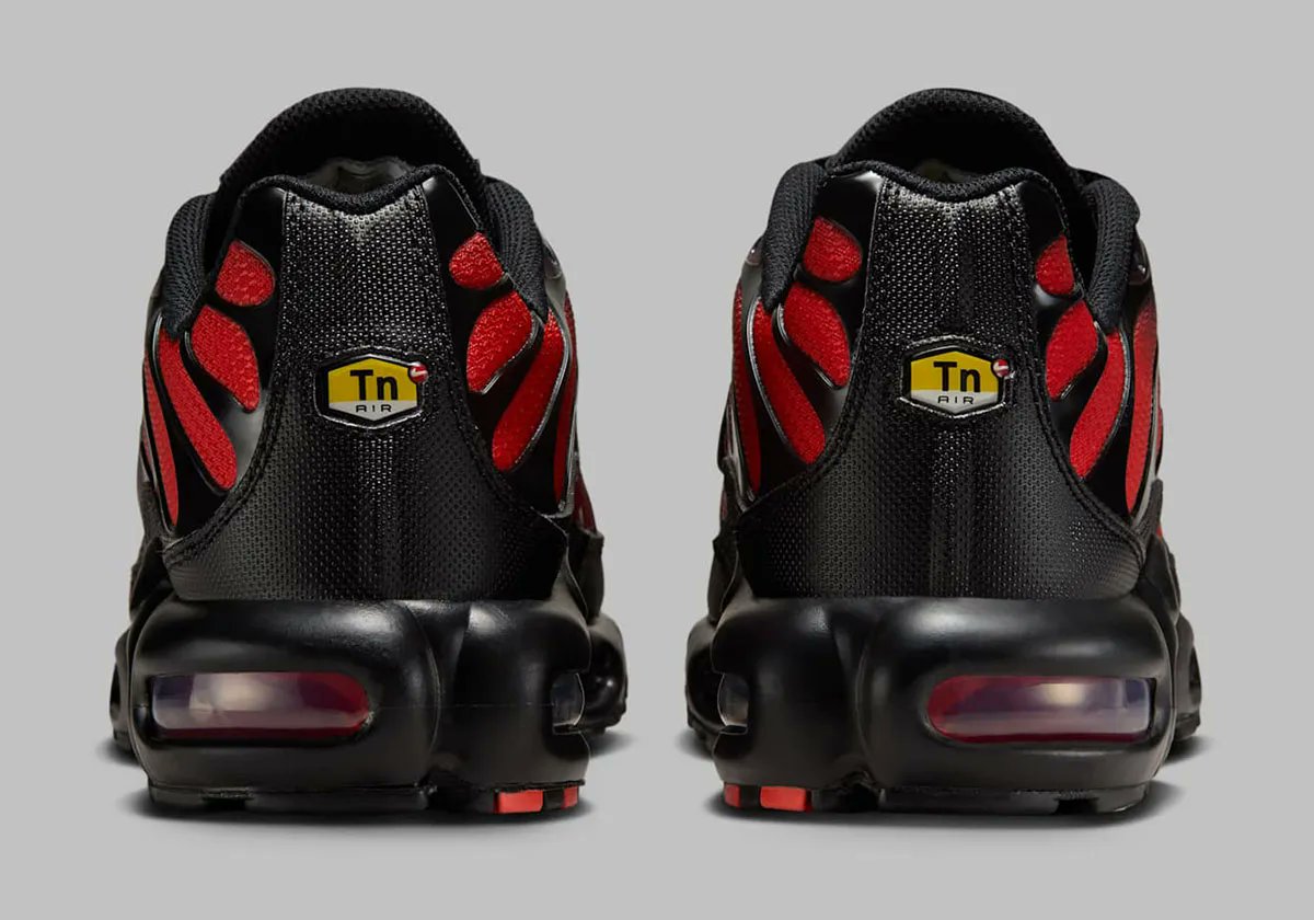 2025年 発売予定】 NIKE AIR MAX PLUS “Black/Red” (ナイキ エア
