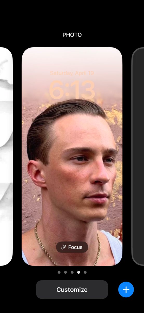 mena 🪽 tweet media