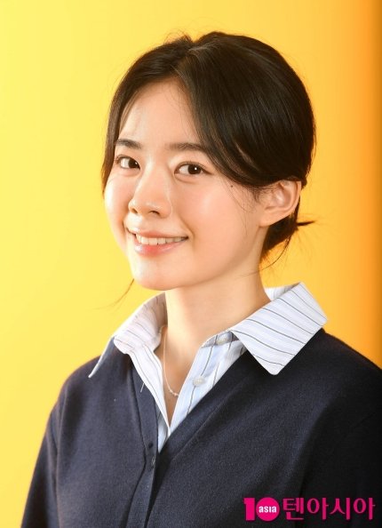 formyleejane's tweet photo. Lee Jae-In 15th anniversary of debut, unrivaled career. 
21 year old, but 5 next work. 
https://t.co/JnrDfCkx5t https://t.co/N2RJDYigwP